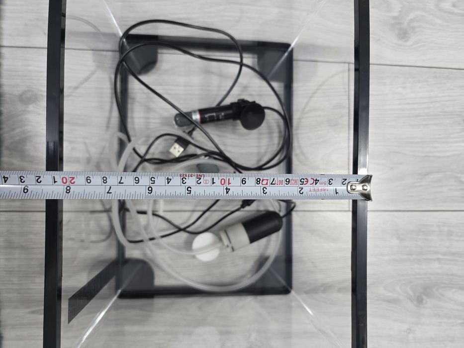 Acvariu pesti cu pompa de oxigen si incalzitor apa