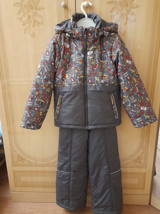 Костюм демисезонный,размер 116