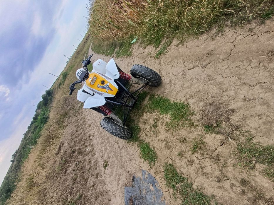 Vand atv polars trailblaizer nu are compresie buna