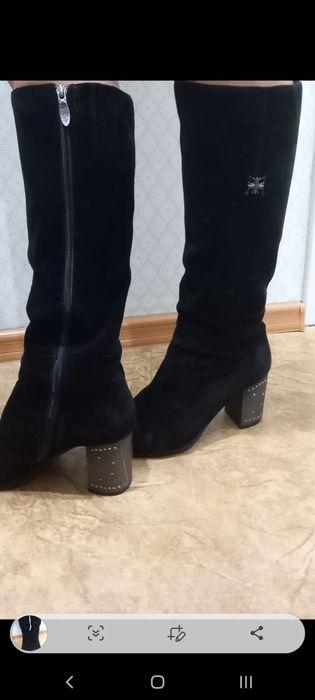 Продам сапоги жамшевые  38 р 10000тг