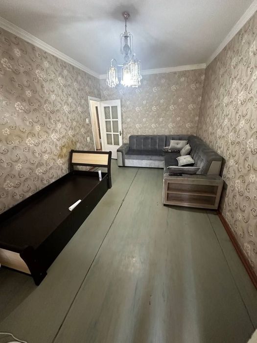 3⁴/1/9 (1 этаж). Дустлик 2, Янгихает р-н (Сергели). Квартира 80 м².