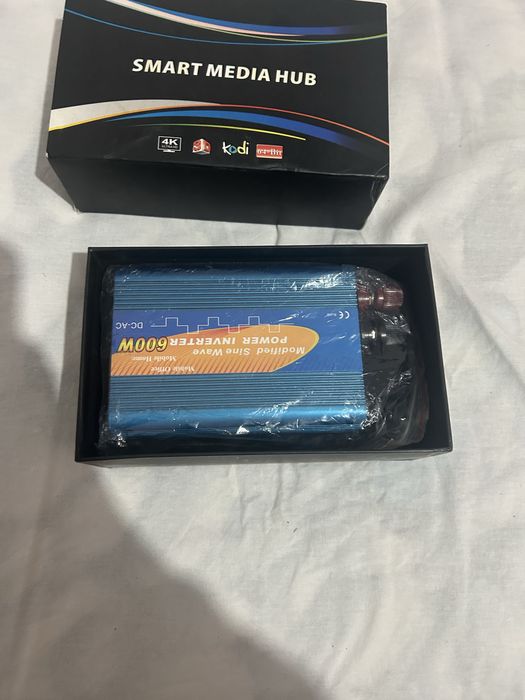Smart media hub