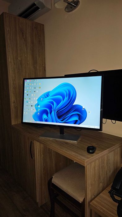 Monitor AOC 32' модел Q3279VWFD8
