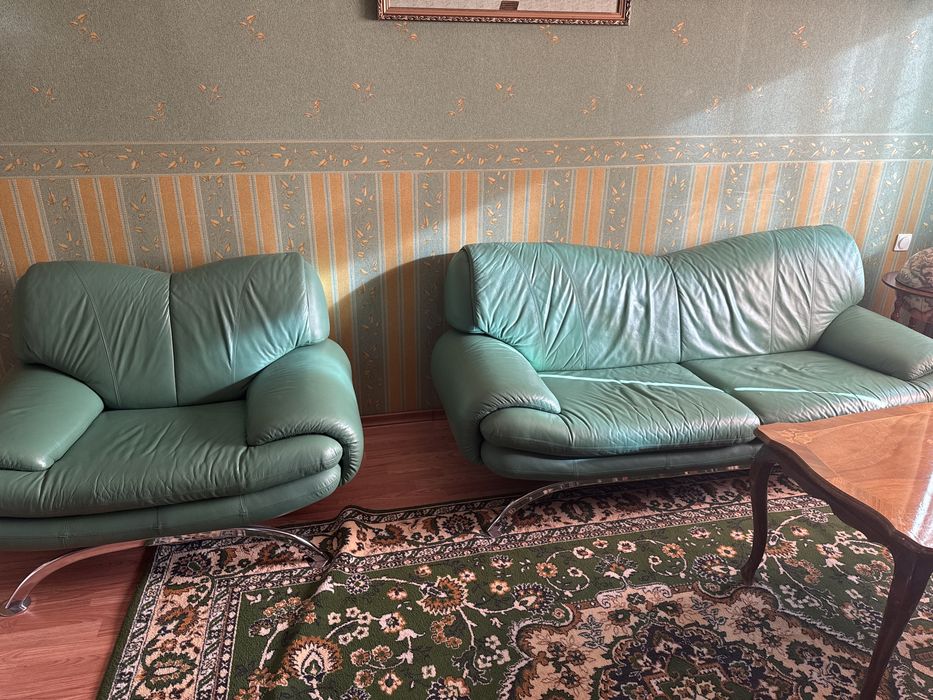 Диван кожаный 3+2+1