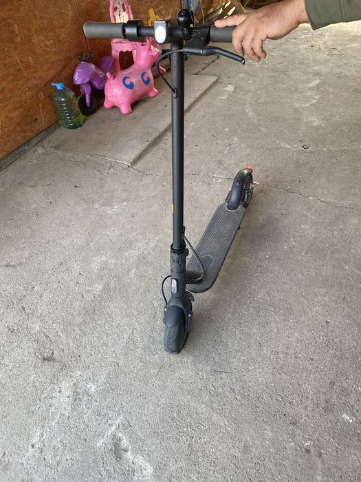 Vand trotineta eletrica