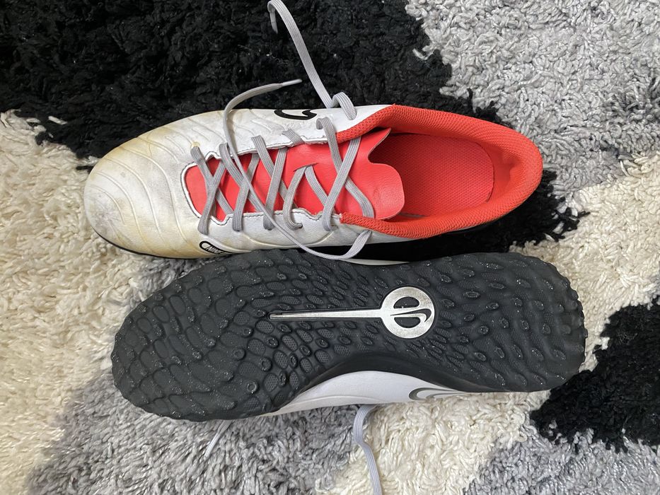 Стоножки Nike Tiempo