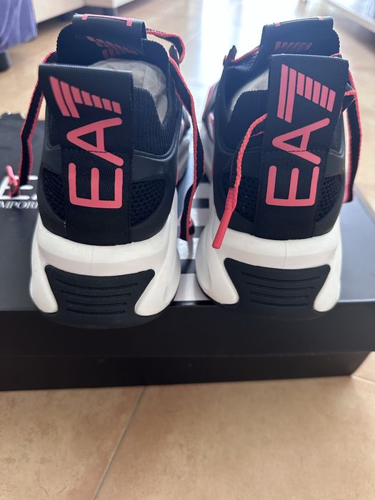 Продавам нови маркови маратонки Emporio Armani