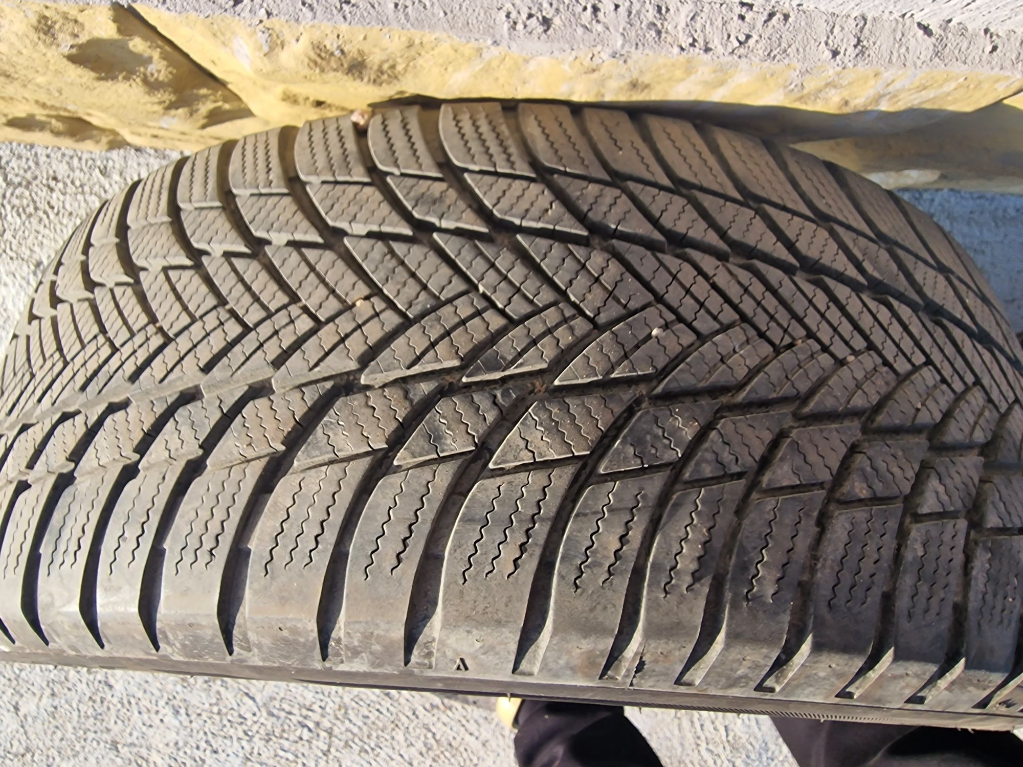 2бр Зимни гуми 225/55/17 Bridgestone