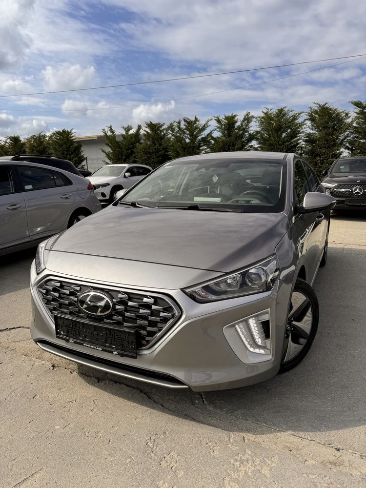 Hyundai Ioniq Hybrid 2020