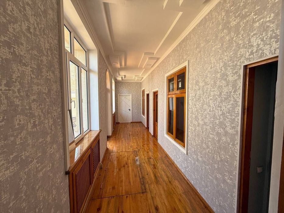 Район: Яккасарой
Кўча: Саламатина
Молжал: Братски
Хоналар сони: 8+ошхо