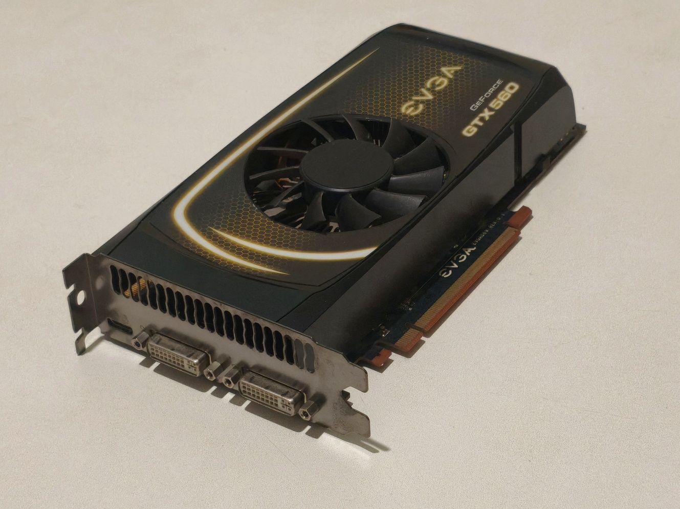 Видеокарта GeForce GTX560