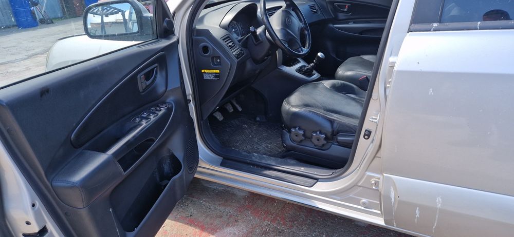 Vând interior piele hyundai tucson.