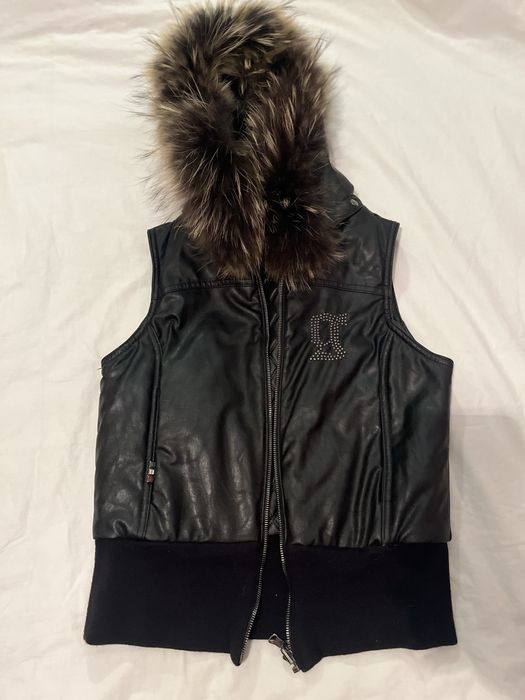 Кожен елек с пух