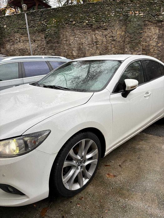 Incepem cu pretul : 6000 negociabil, Mazda 6 anu 2014