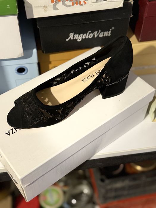 Продам женскую обувь ноаую и б/у