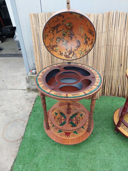 Глобуси - бар за напитки