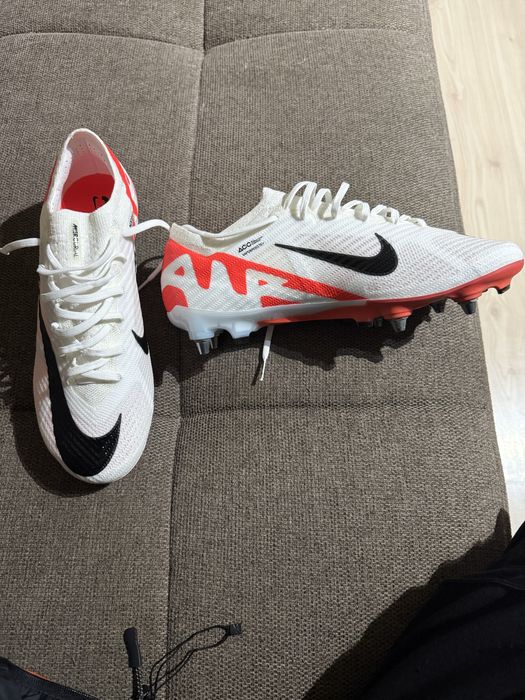 Niker mercurial