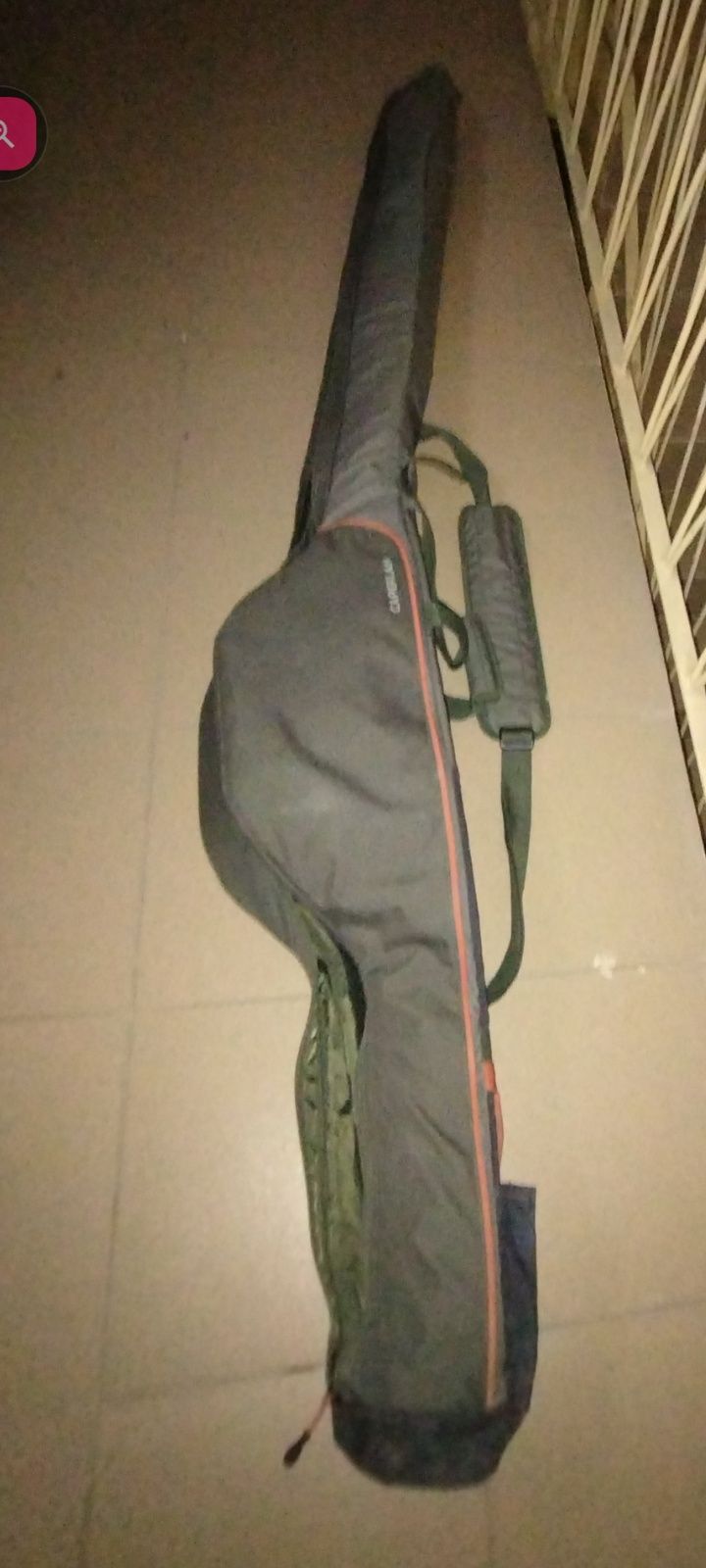 Husă Holdall pentru 3 lansete cu tot cu mulinete