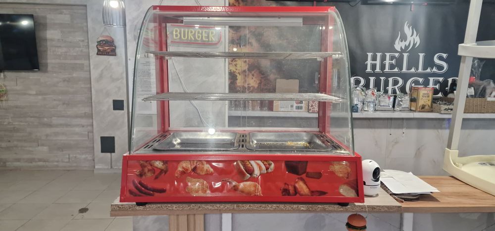 Компактна топла витрина