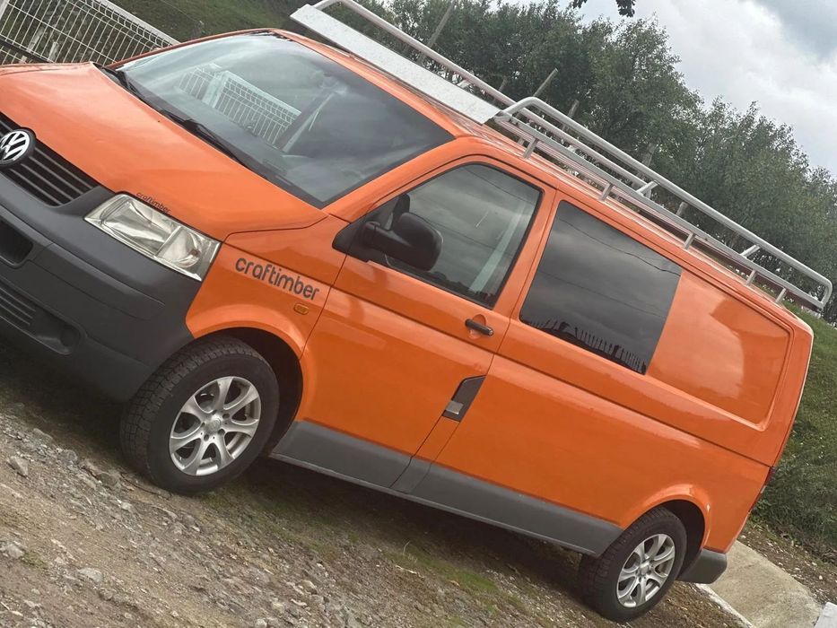 Volkswagen Transporter VW Transporter T5 1.9 TDI 2004– varianta lungă– stare excelentă