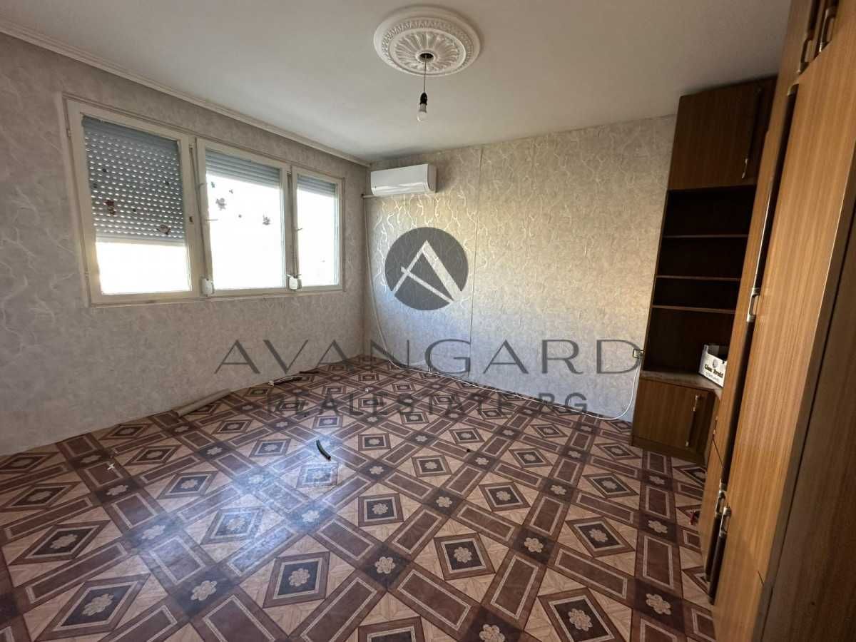 оф.22185 Двустаен Изгрев