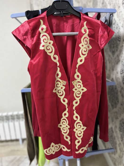 Женские жилетки, кажекей,камзол