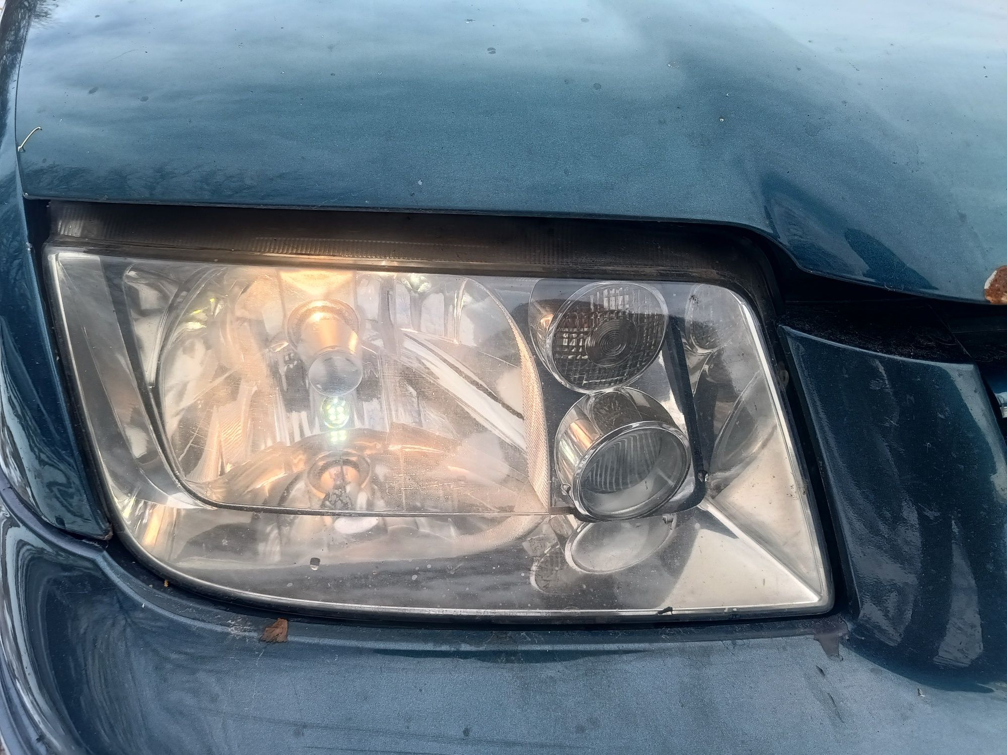 VW Bora Variant(1.6/16v/105kc/AZD)НА ЧАСТИ
