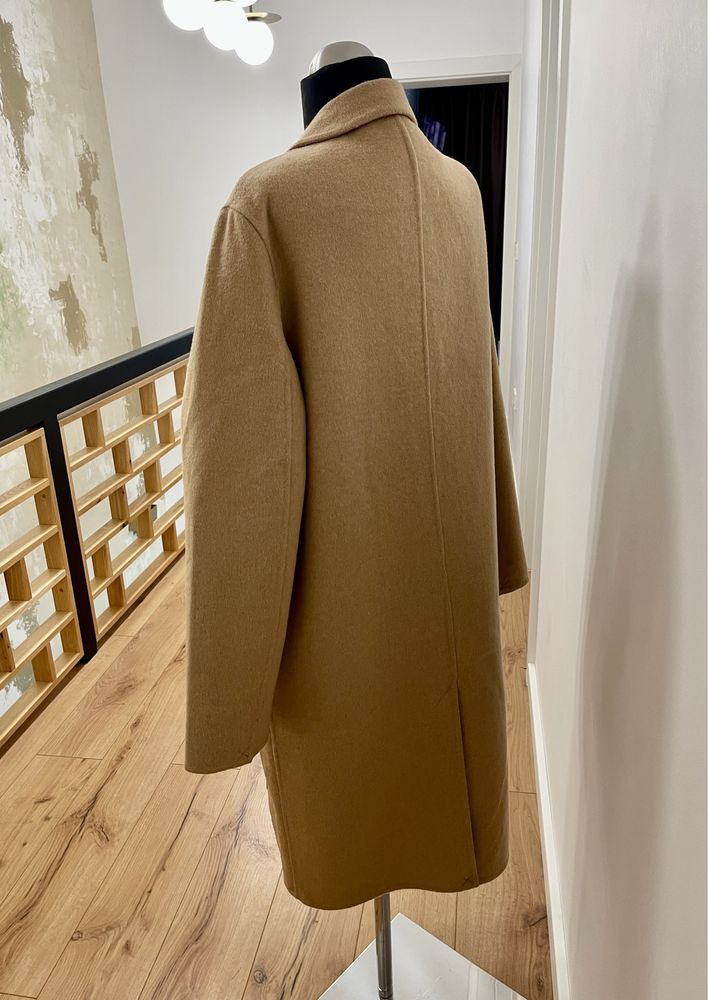 Paltan Zara, 50% lana, nou, fara eticheta - 300 lei