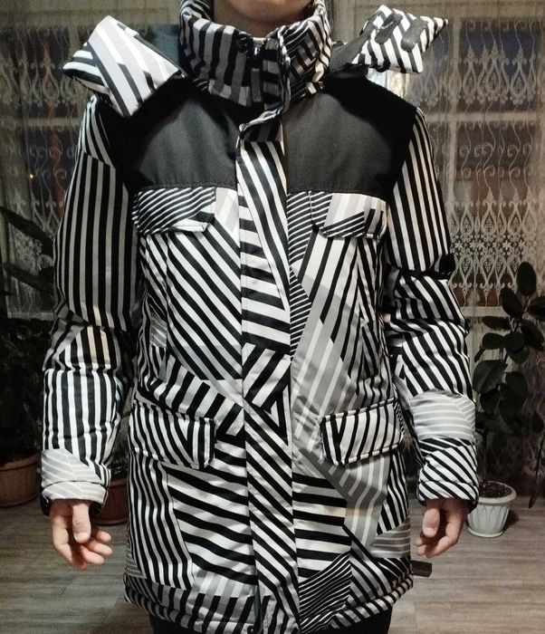 продам мужскую зимнюю куртку