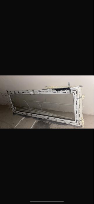 пластиковый окна и дверь