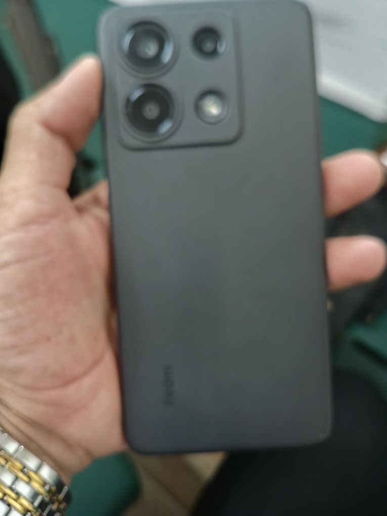 Redmi  note 13 olinganiga 5-6 oy boʻldi