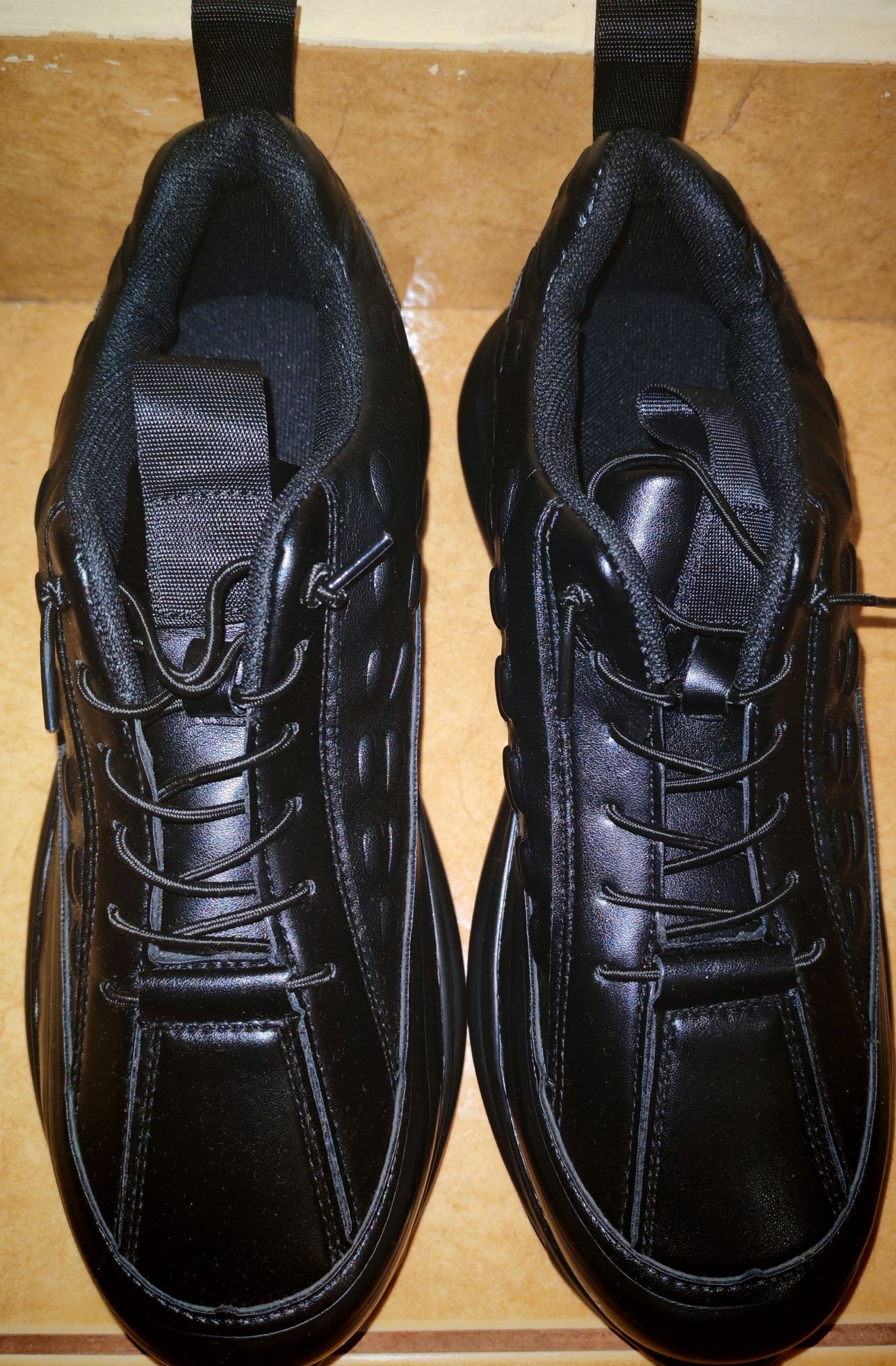 Pantofi noi mărimea 40 interior 26 cm