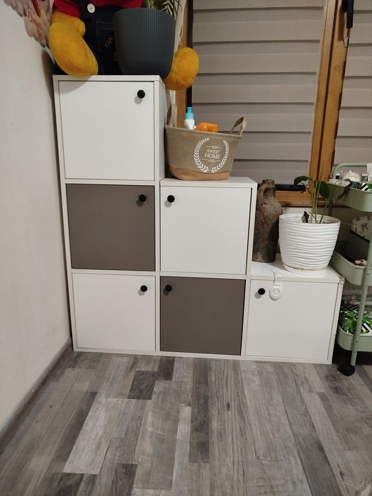 Скринове, шкафове Нощни шкафчета , етажерка