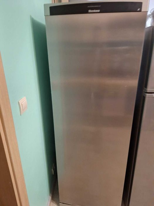 Фризер  BLOMBERG - употребяван