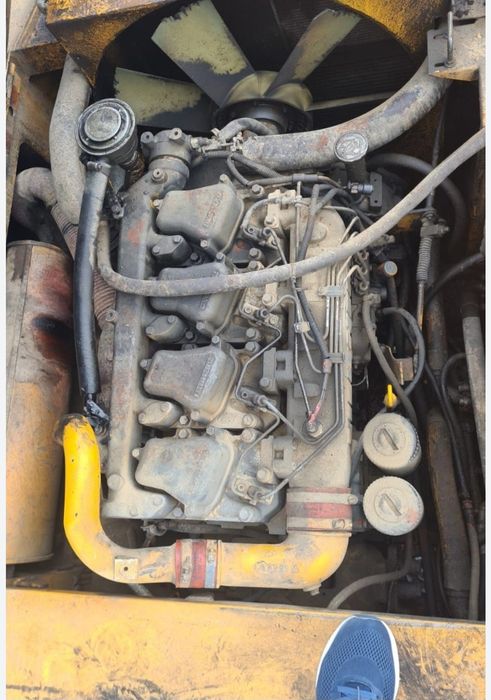 Piese escavator liebherr 902