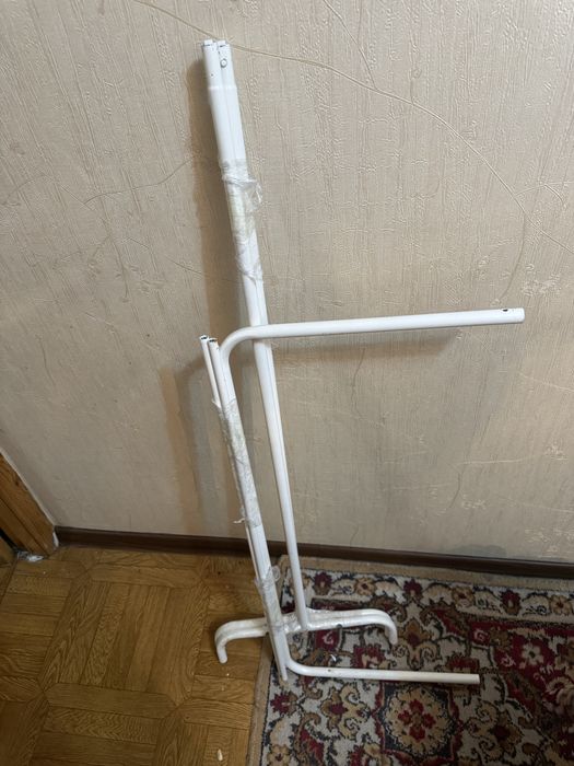 Вешалка открытая