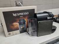 Vând expresor Nespresso.
