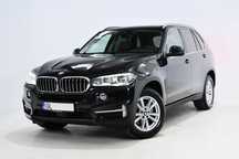 BMW X5 xDrive25d /Distronic /Lane&Side Assist /Panorama /Camera