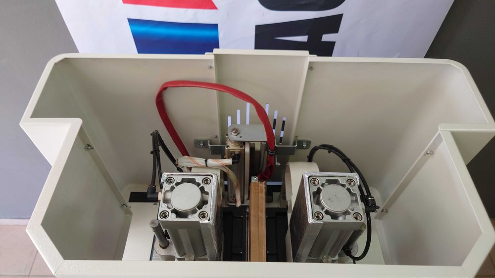 ORION – I SN Masina de sudat cu un cap, sudura standard si 0,2 mm