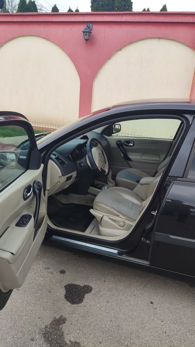 Vând Renault Megane 2, benzină 1.6 16v, 110 cp