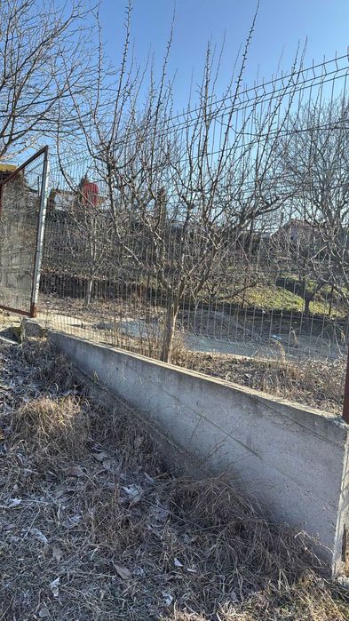 vand teren in localitatea Smardan