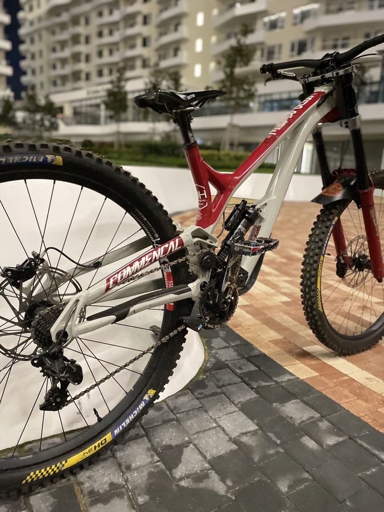 Колело Commencal Supreme DH29 2020