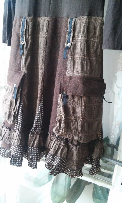 Рокля Ганг с Разкроена Пола