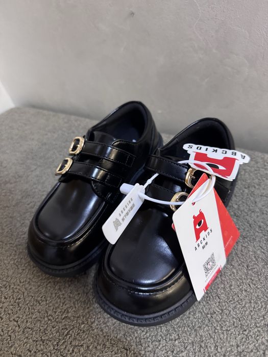 Новые туфли для девочки