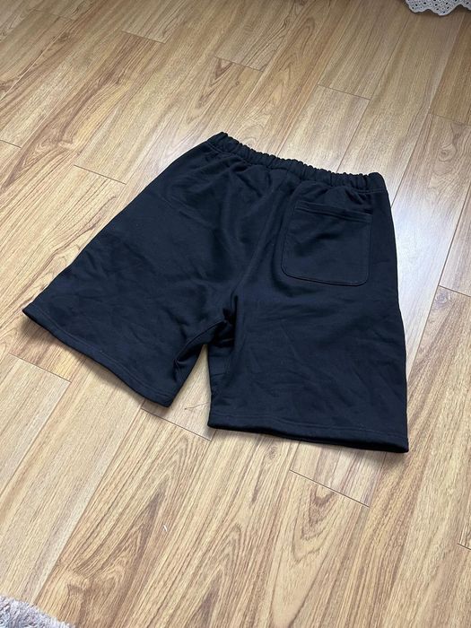 Pantaloni Scurti Essentials