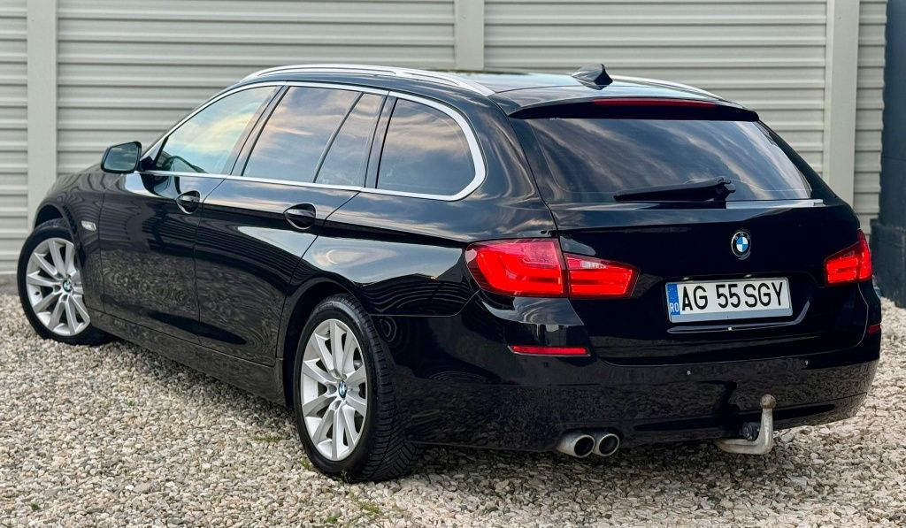BMW Seria 5 / F11 / 520d / 184 CP / Panoramic / Distronic / Navi Mare