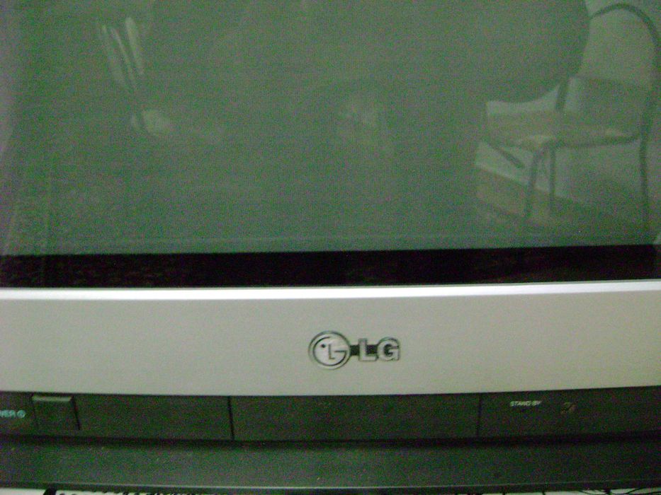 Телевизор Флатрон LG 70см диагонал и NEO/70см/