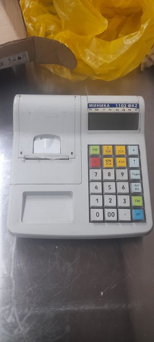 Продам кассовый аппарат !