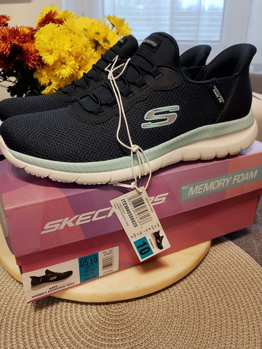 Чисто нови маратонки Skechers размер 41