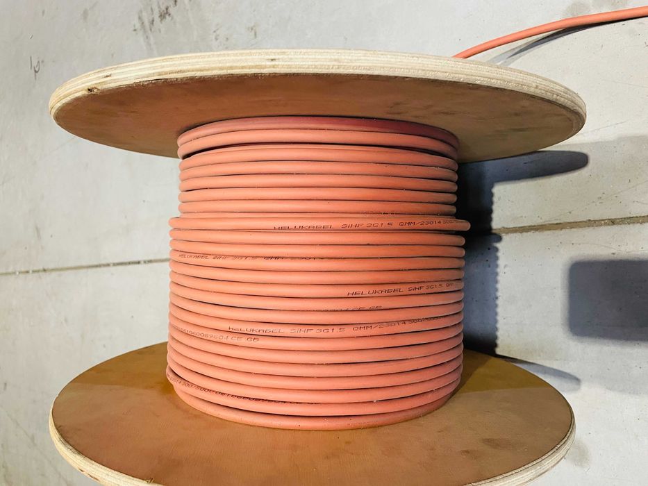 Cablu siliconic SiFH 3G1.5 producator Helukabel.